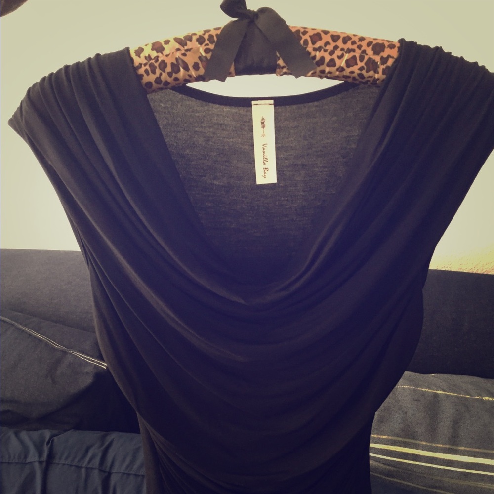 Vanilla Bay fitted sleeveless Cowl neck top